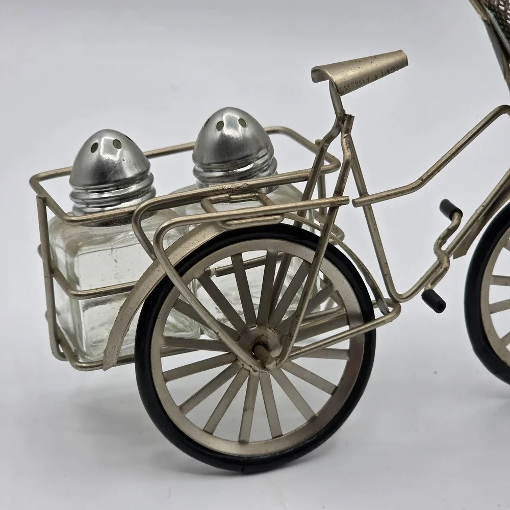 Vtg Novelty Bicycle Salt & Pepper Shakers‎ Set Metal Holder Glass Pamaya Taiwan